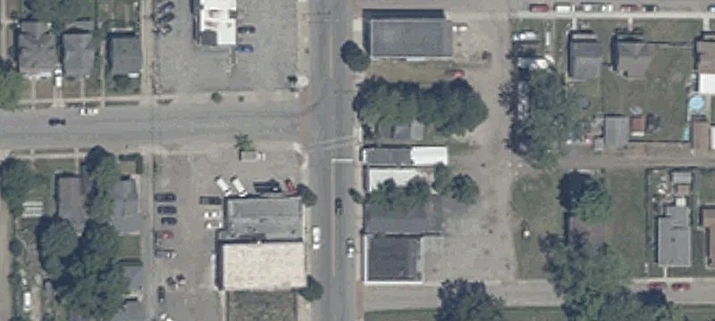 Mixed-Use Retail and Apartments
