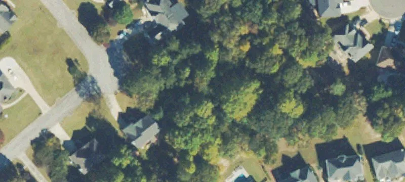 Residential Building Lot in Community