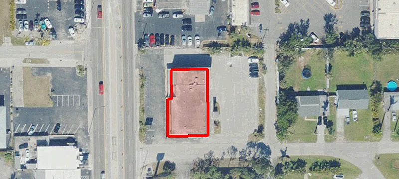 Freestanding Multi-Unit Retail Building