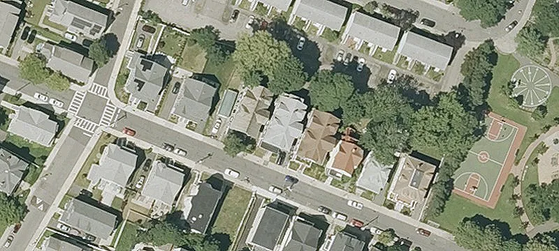 Deleaded Three-Family with In-Unit Laundry