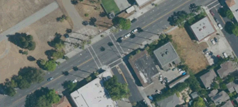 Commercial Building with C3 Zoning