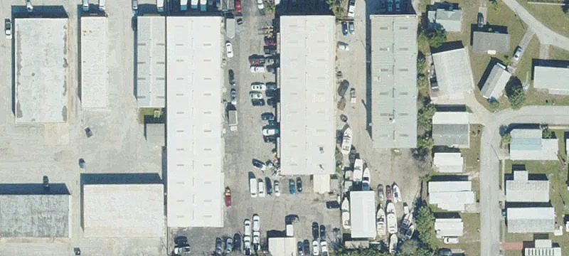 Turnkey Bodyshop with Rental Income
