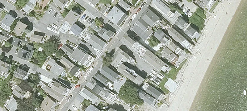 Retail Condo with Street Visibility