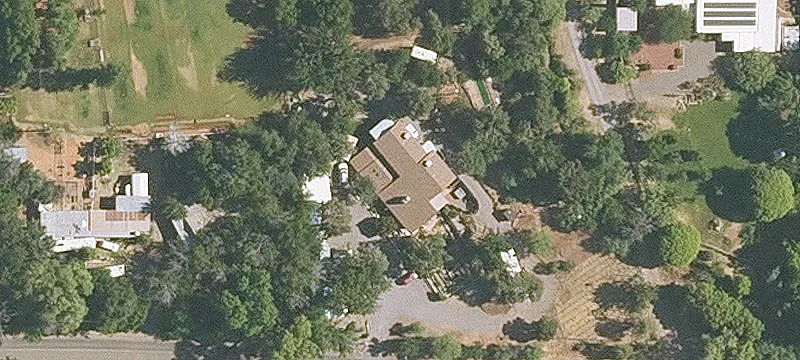 Vineyard Estate with Luxury Residence
