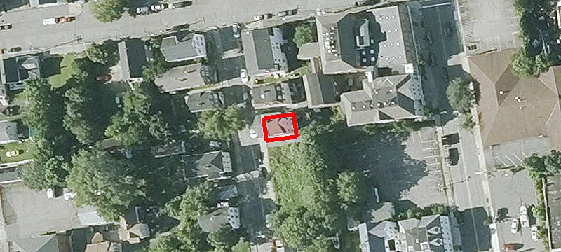 Fully Vacant Three-Unit Building