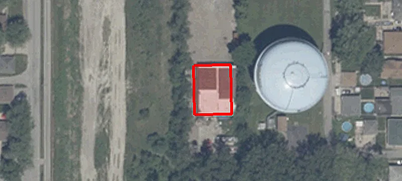 Steel Warehouse with Overhead Doors