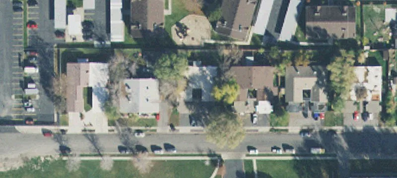 Fourplex with Common Courtyard