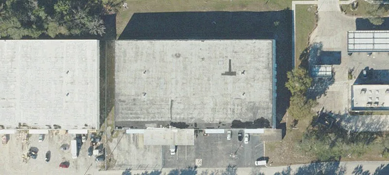 Warehouse with Dock and Ramp Access