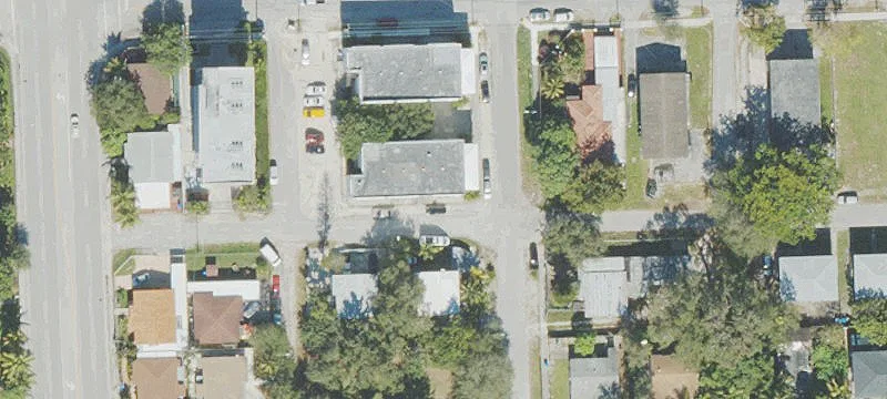 Triplex With Oversized Lot