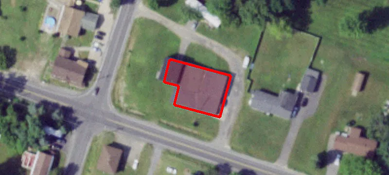High-Visibility Corner Warehouse