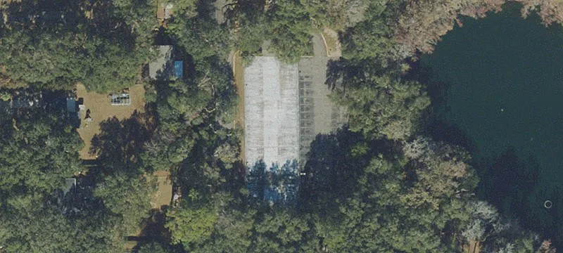 Office Building with Large Footprint