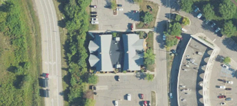Single-Story Office Suites with Parking