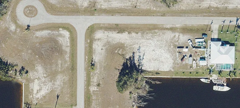 Gulf Access Waterfront Land