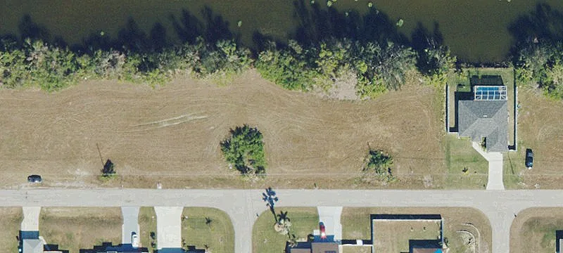 Freshwater Canal Access Land
