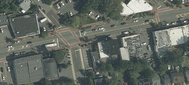 Retail Storefront with Parking Included
