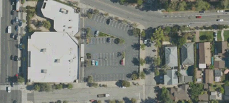 Freestanding Retail Building
