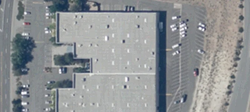 Industrial Distribution Center Lease
