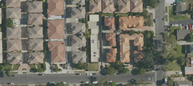 Upgraded Four-Unit Apartment Building