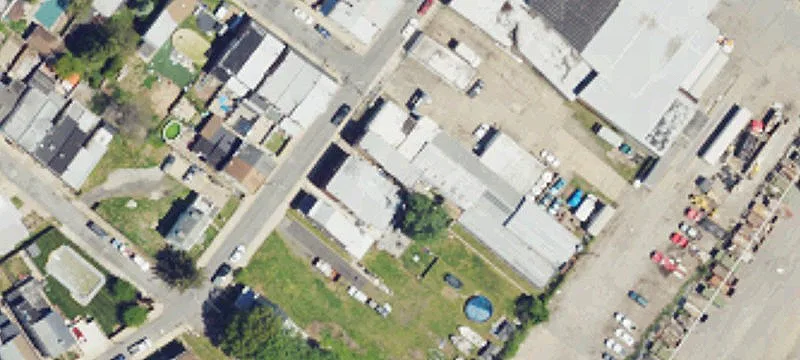 Industrial Flex Warehouse with Paved Yard
