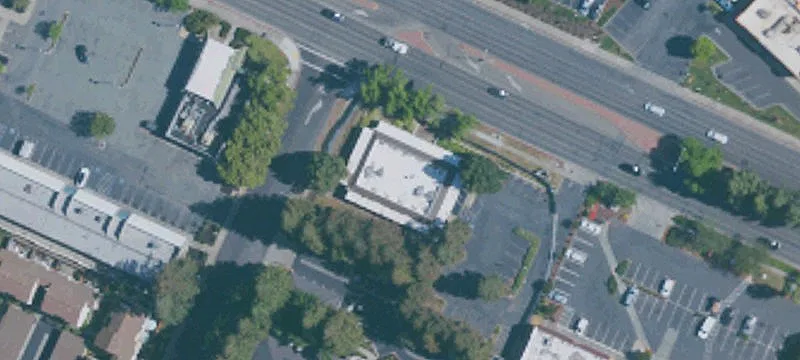Drive-Through Retail Pad with Shop Space