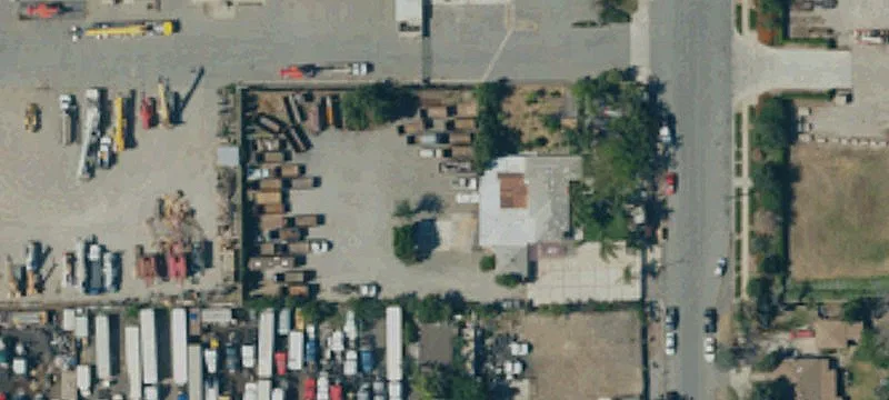 Commercial Yard with Building