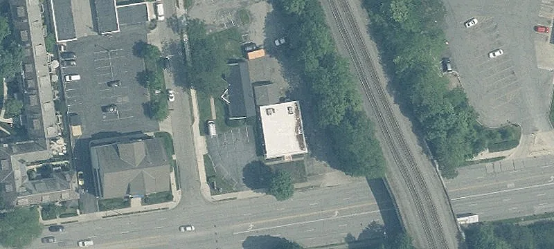 Renovated Office Building with Garage