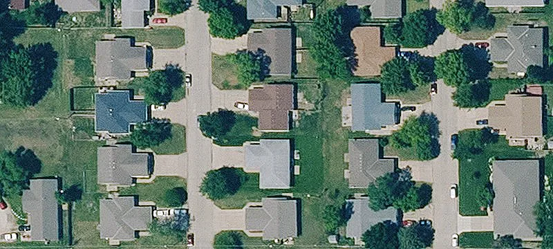Move-In Ready Duplex with Garages