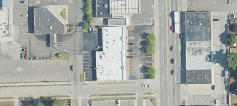 Corner Endcap Retail Space