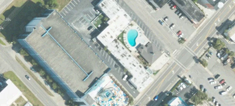 Mid-Century Modern Apartment Community