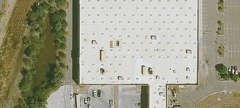 Commercial Pad on Hard Corner