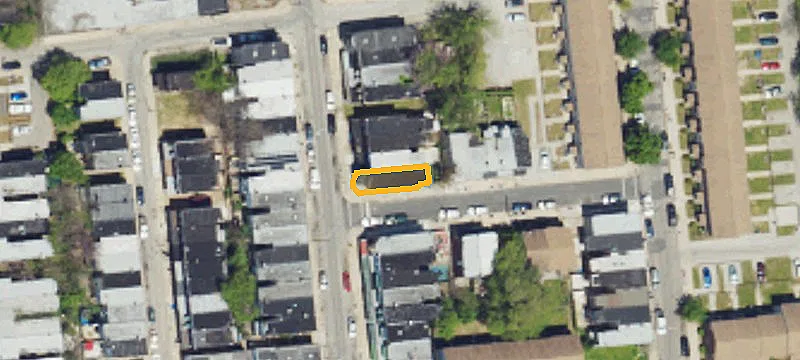 Vacant 2-Unit End Duplex