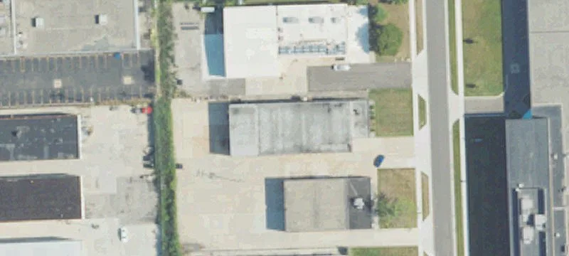 Industrial Building with Dual Cranes