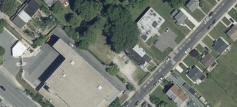 Turnkey Eight-Unit Multifamily Building