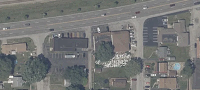 Restaurant and Bar with Paved Parking