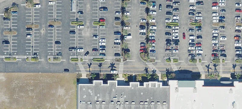 Multi-Tenant Shopping Center