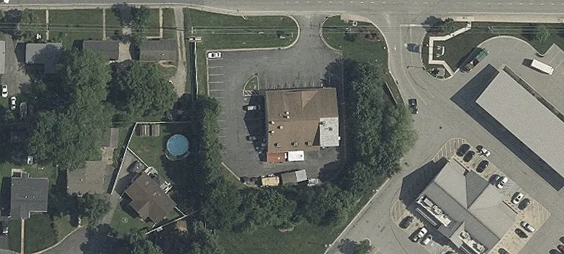 Multi-Tenant Retail Center