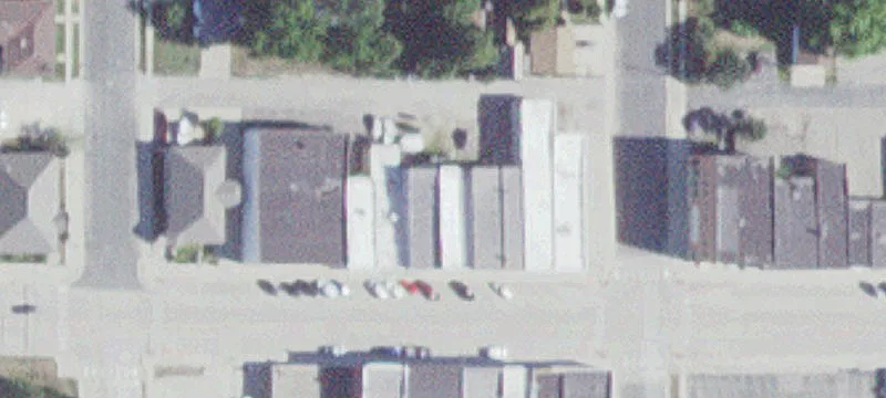 Mixed-Use Retail and Apartments