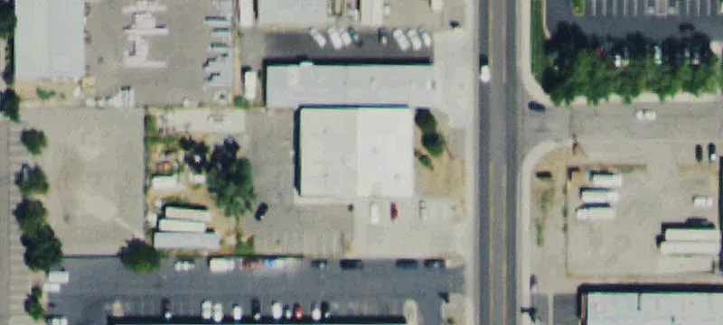 Warehouse with Yard and Overhead Door