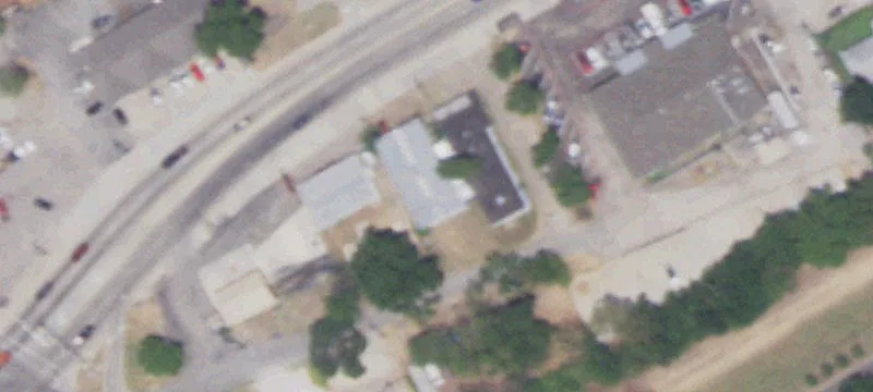 Versatile Commercial Building