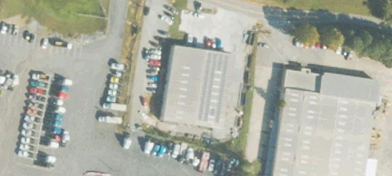 Warehouse with Office and Roll-Up Doors