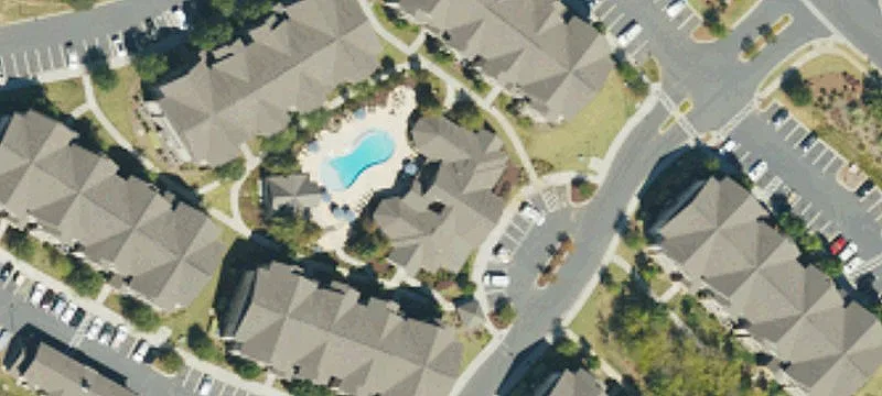 Luxury Apartment with Pool Access