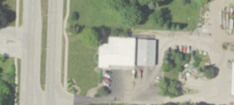 Warehouse with Seven Drive-In Doors
