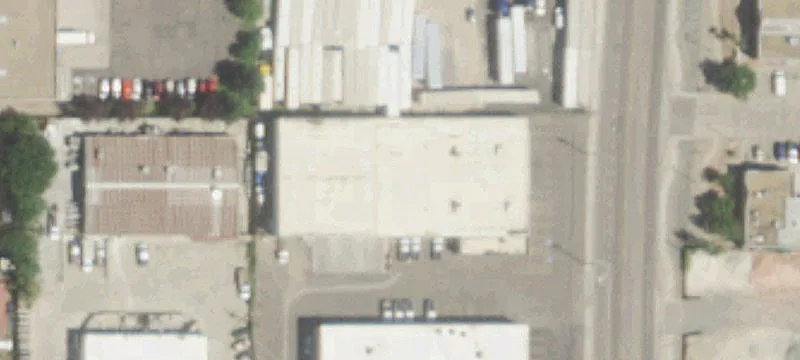 Industrial Warehouse with Six Doors