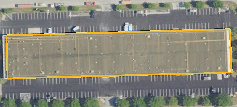 Multi-Tenant Warehouse with Overhead Doors