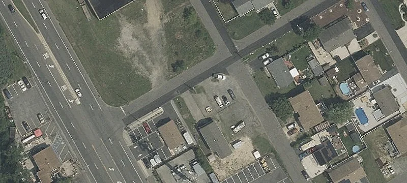 Fully Leased Mixed-Use Income Property