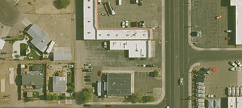 Highway Frontage Office-Retail Building