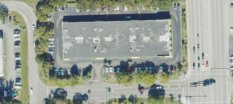 Warehouse Units with Overhead Doors