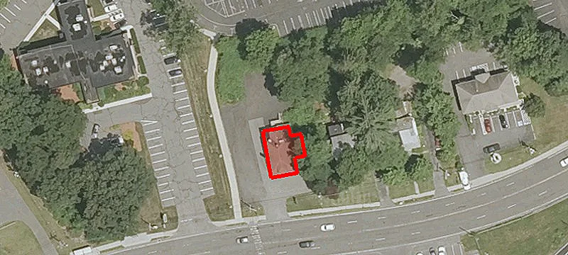 Stand-Alone Retail/Restaurant Building