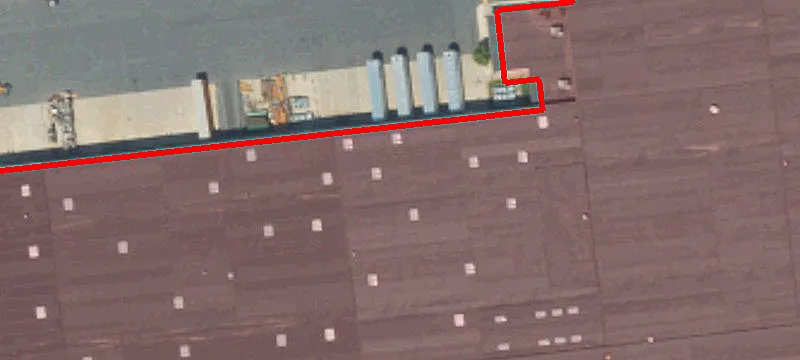 Warehouse with Ample Parking