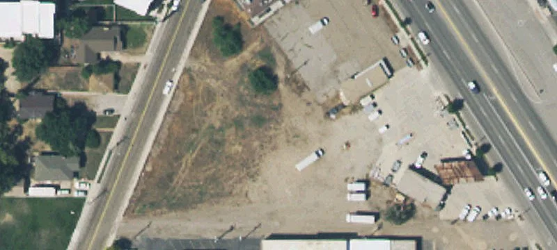 Commercial Land at Signalized Intersection